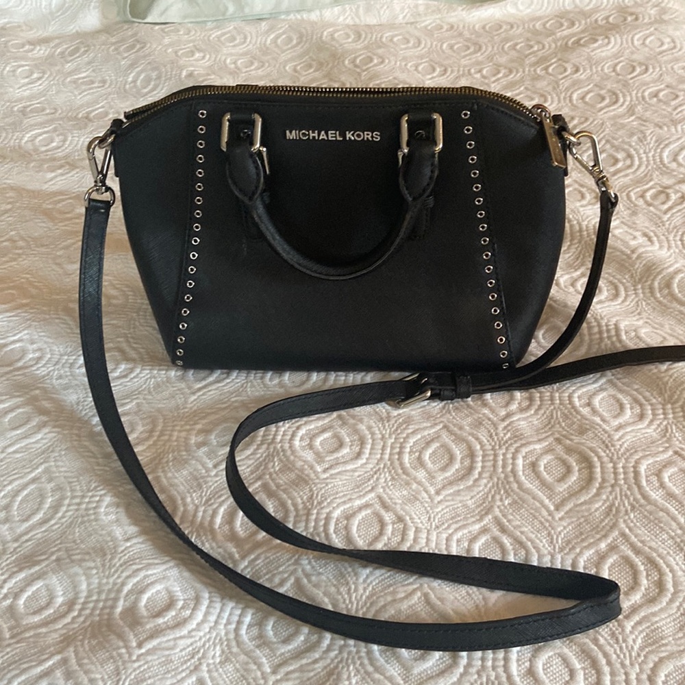 Michael Kors little black bag 💼